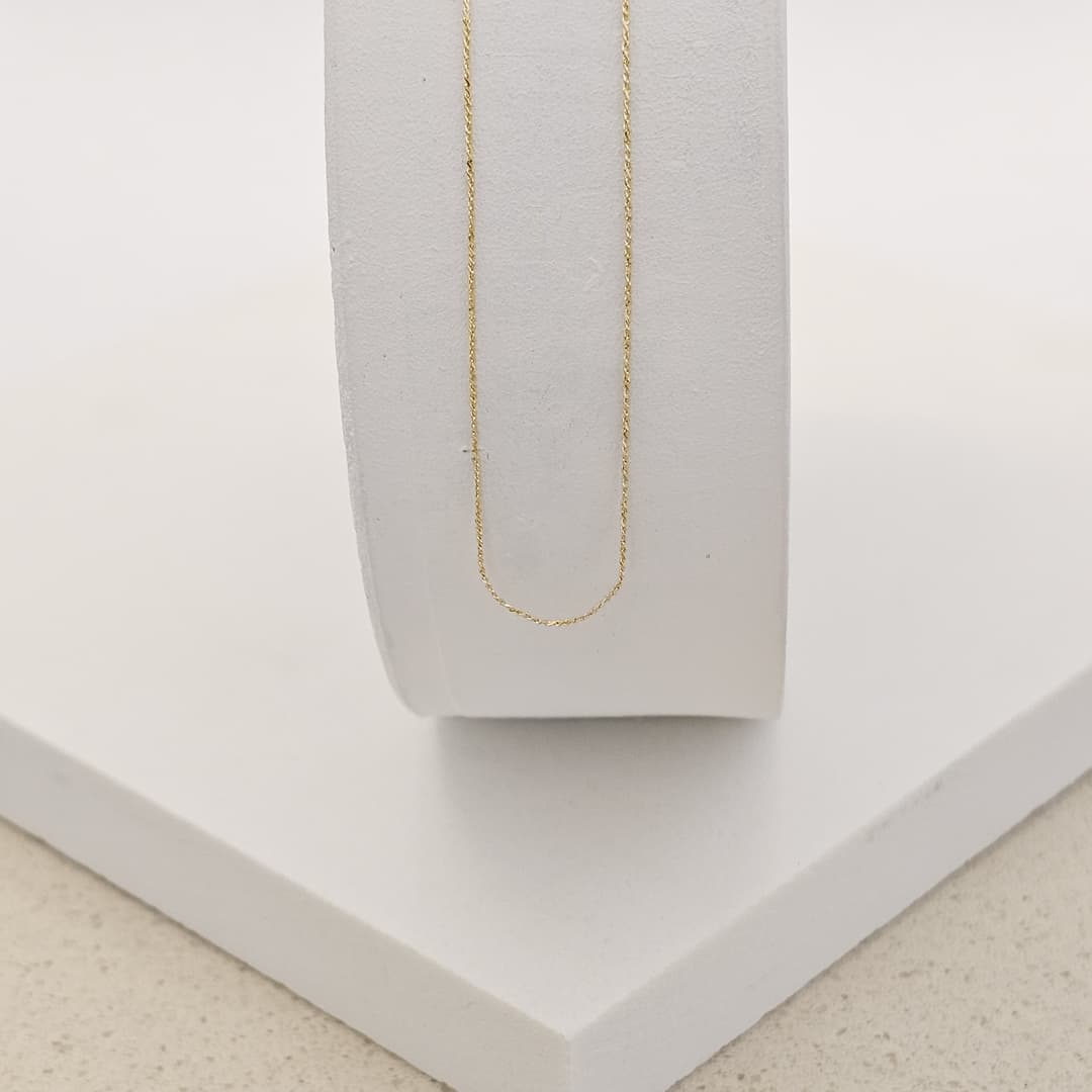 CADENA VENECIANA 0.6 ENTORCHADA FINA 40CM